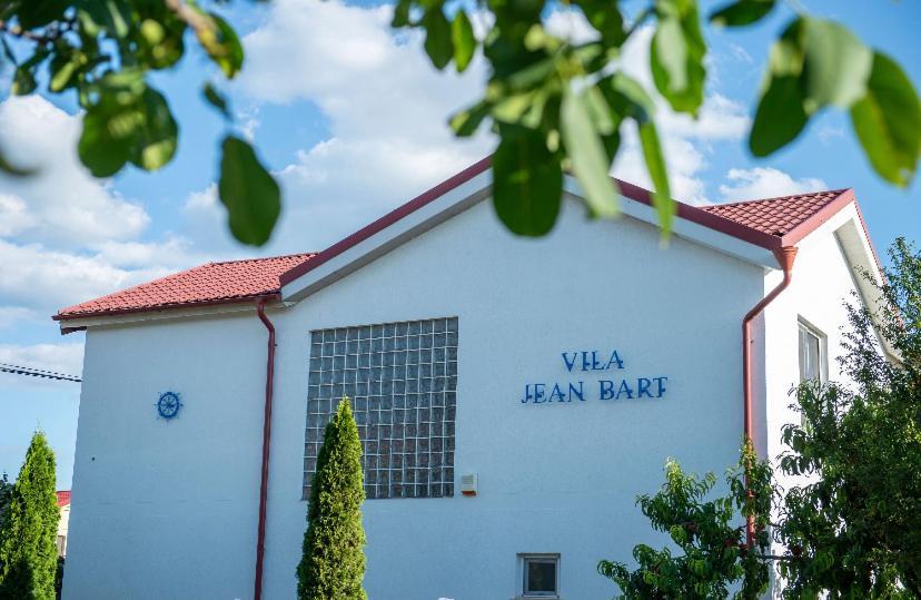 Vila Jean Bart Hotel Мангалия Екстериор снимка