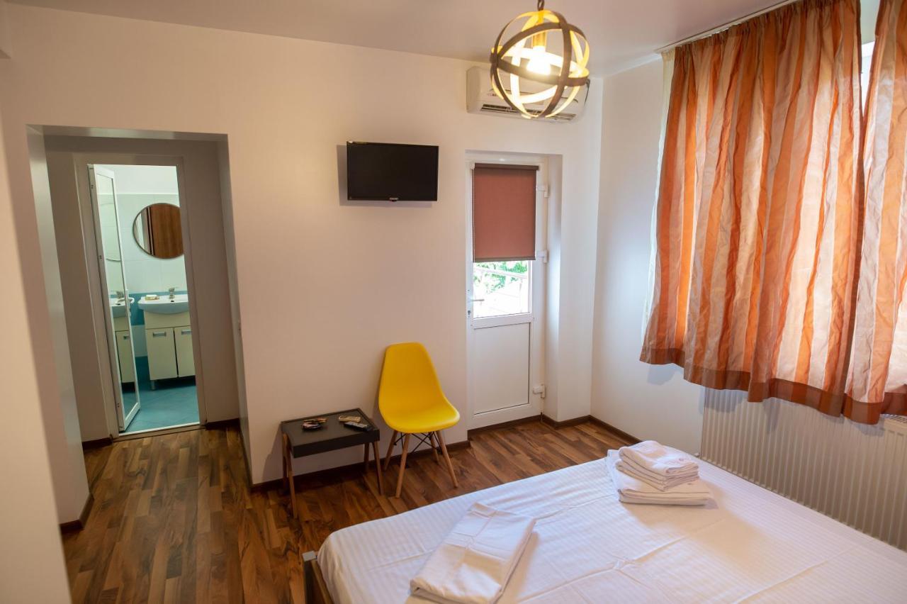 Vila Jean Bart Hotel Мангалия Екстериор снимка