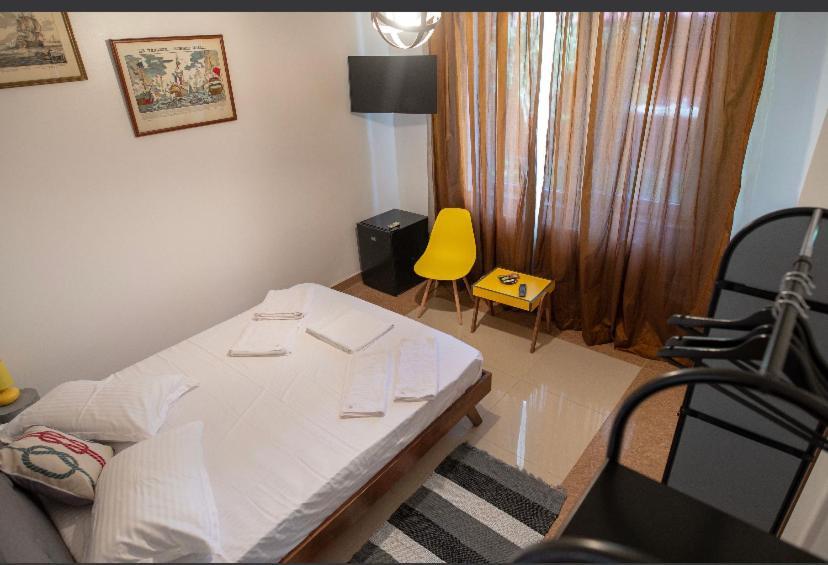 Vila Jean Bart Hotel Мангалия Екстериор снимка
