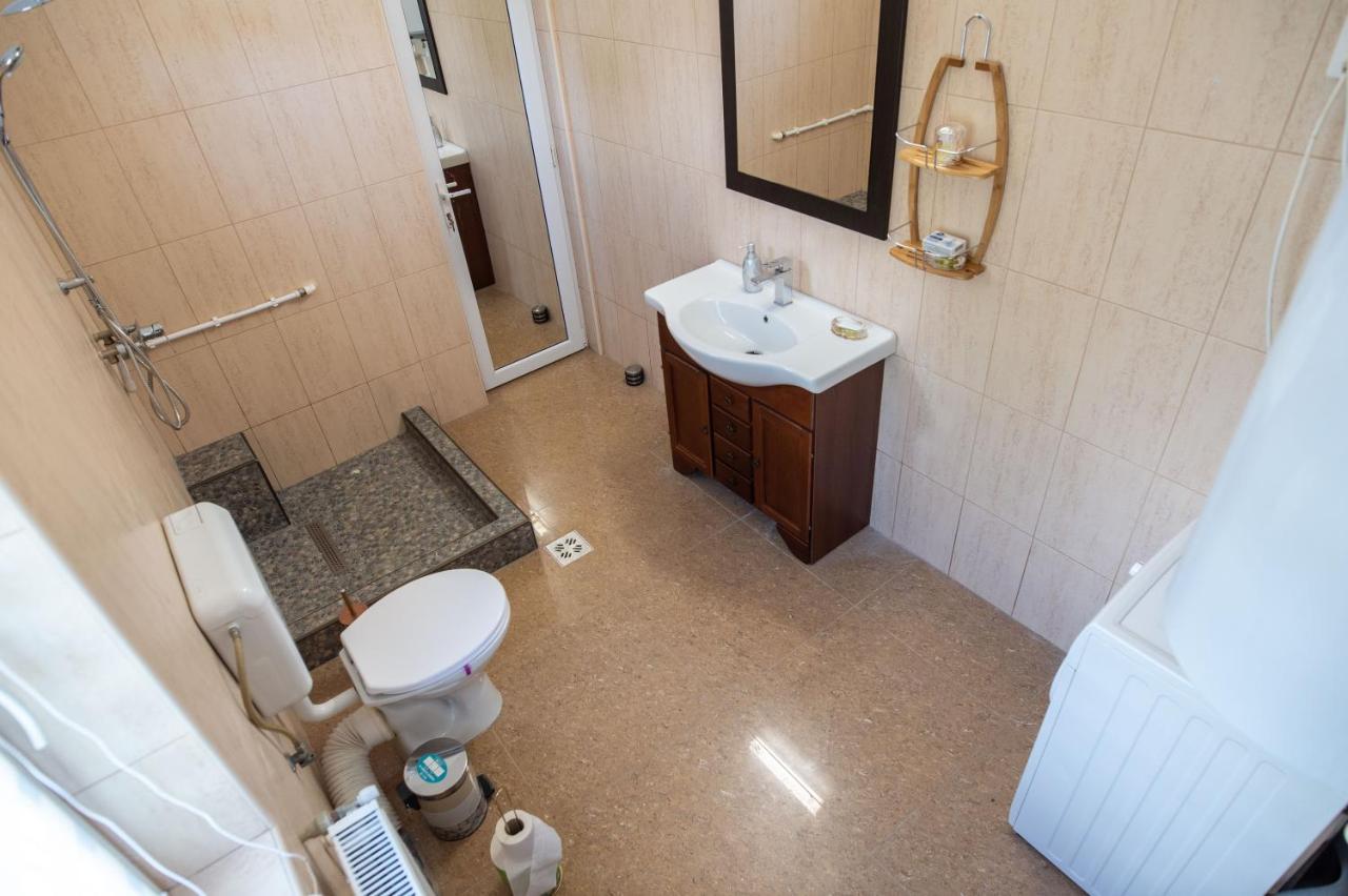 Vila Jean Bart Hotel Мангалия Екстериор снимка